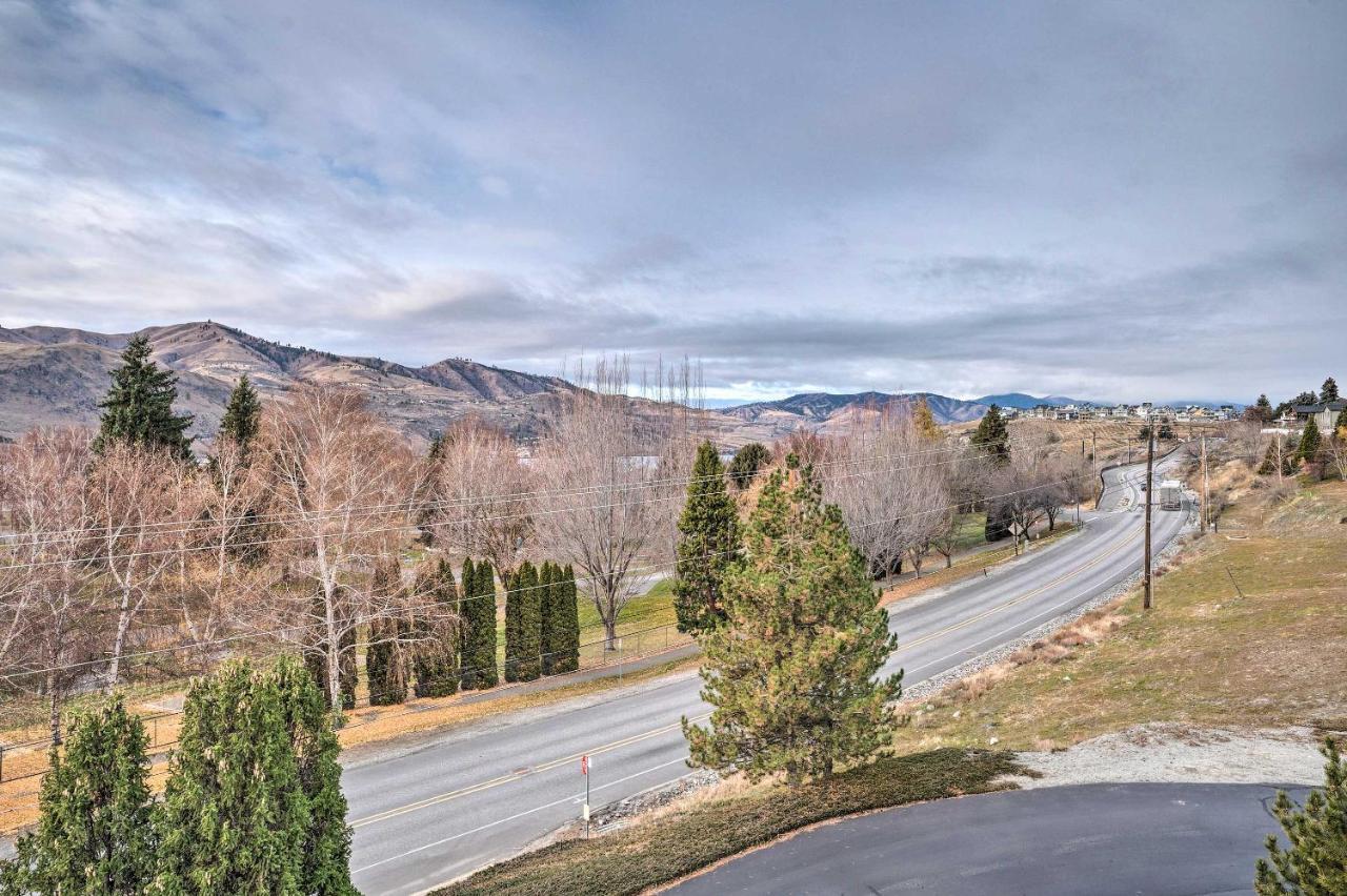 Chic Chelan Condo With Balcony, Walk To Lake And Dtwn! Bagian luar foto