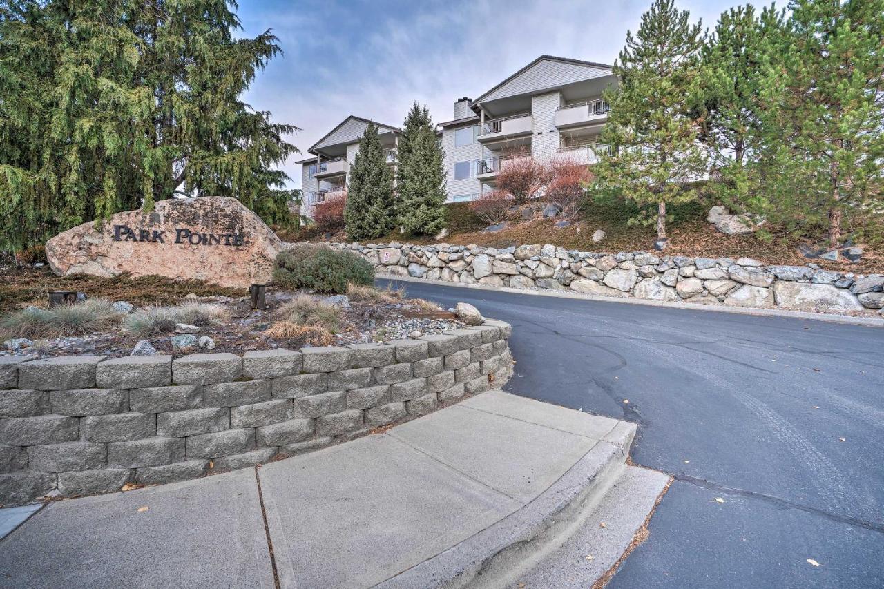 Chic Chelan Condo With Balcony, Walk To Lake And Dtwn! Bagian luar foto